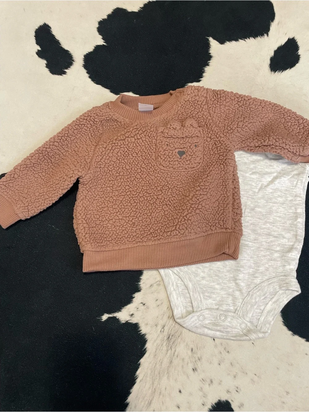 2/$12 Carters Fuzzy Bear Sweatshirt Outfit